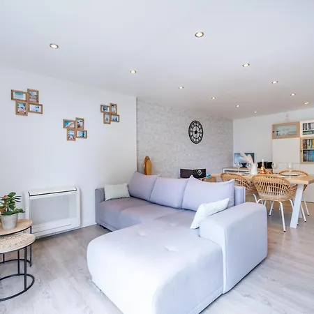 Superb 2 Bedroom In *