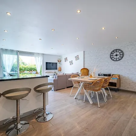 Superb 2 Bedroom In 니스